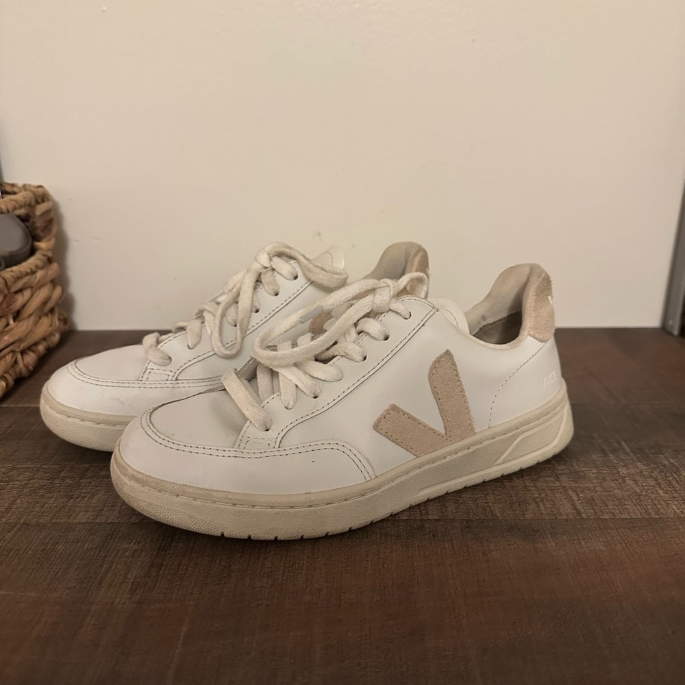 Veja Cream and White Casual Sneakers